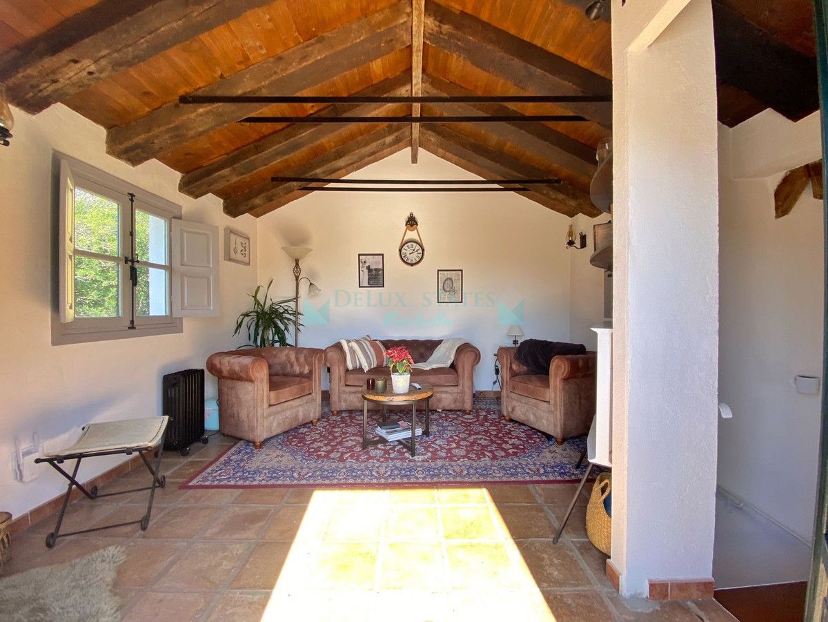 Semi Detached Villa for sale in Marbella