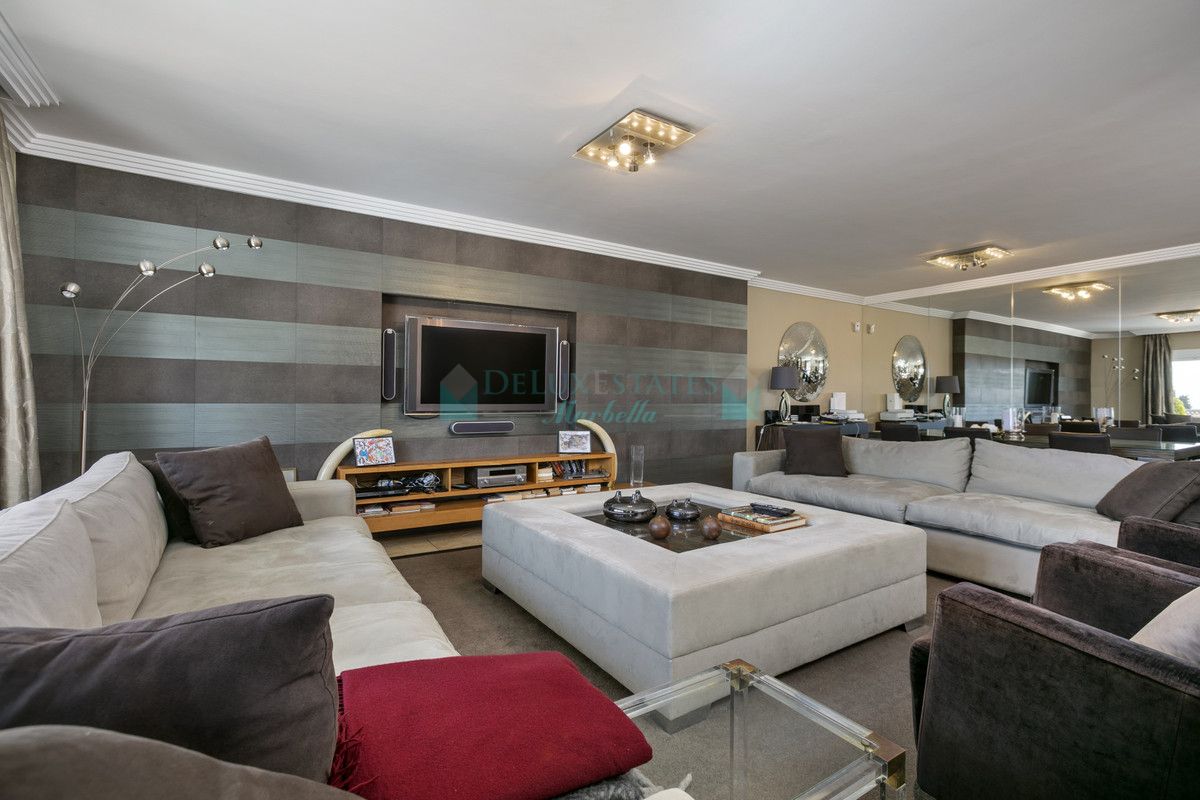 Apartment for sale in Marbella Golden Mile