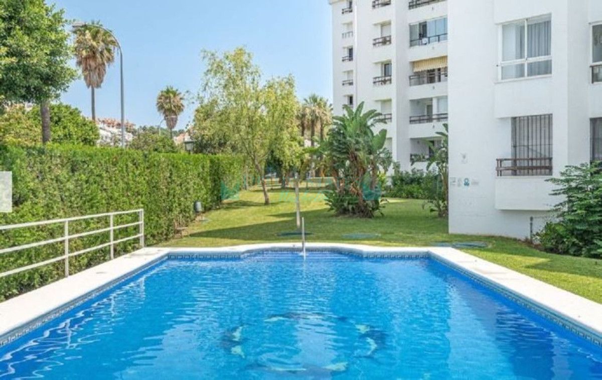 Apartment for sale in Nueva Andalucia