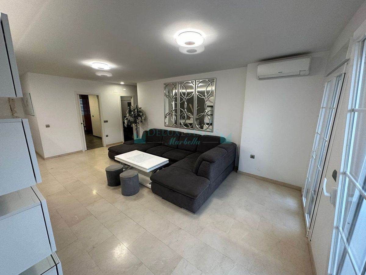 Apartment for sale in Nueva Andalucia