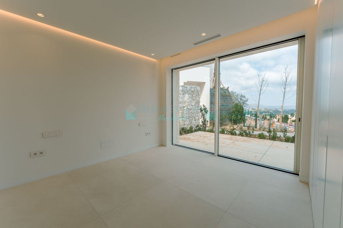 Ground Floor Apartment for sale in Ojen