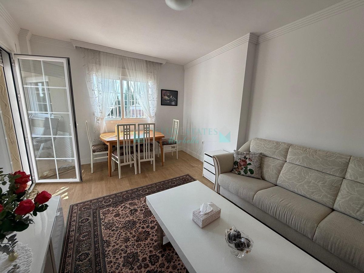 Apartamento en venta en Nueva Andalucia