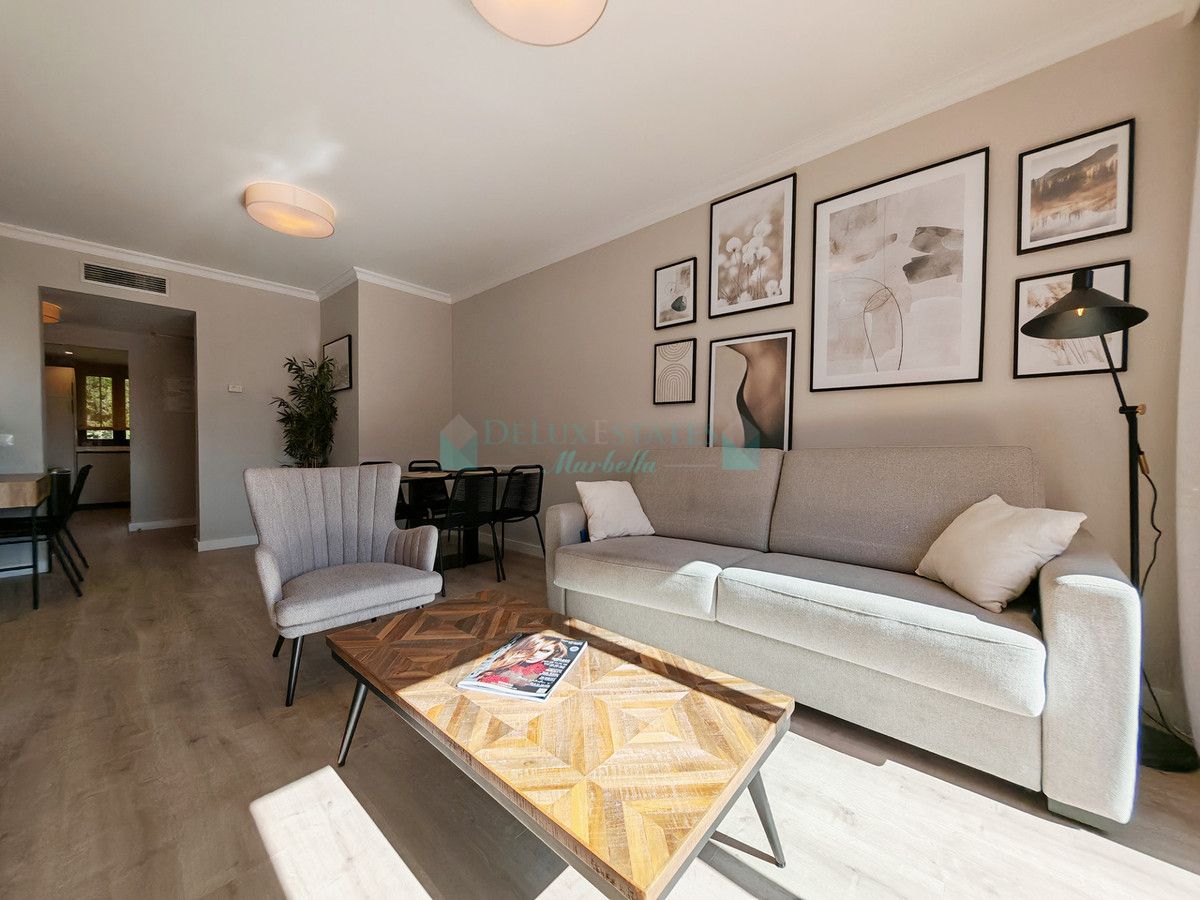 Penthouse for sale in Benahavis