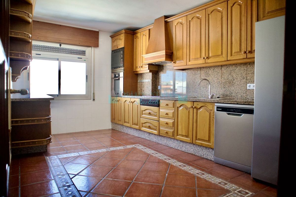 Apartamento en alquiler en Estepona