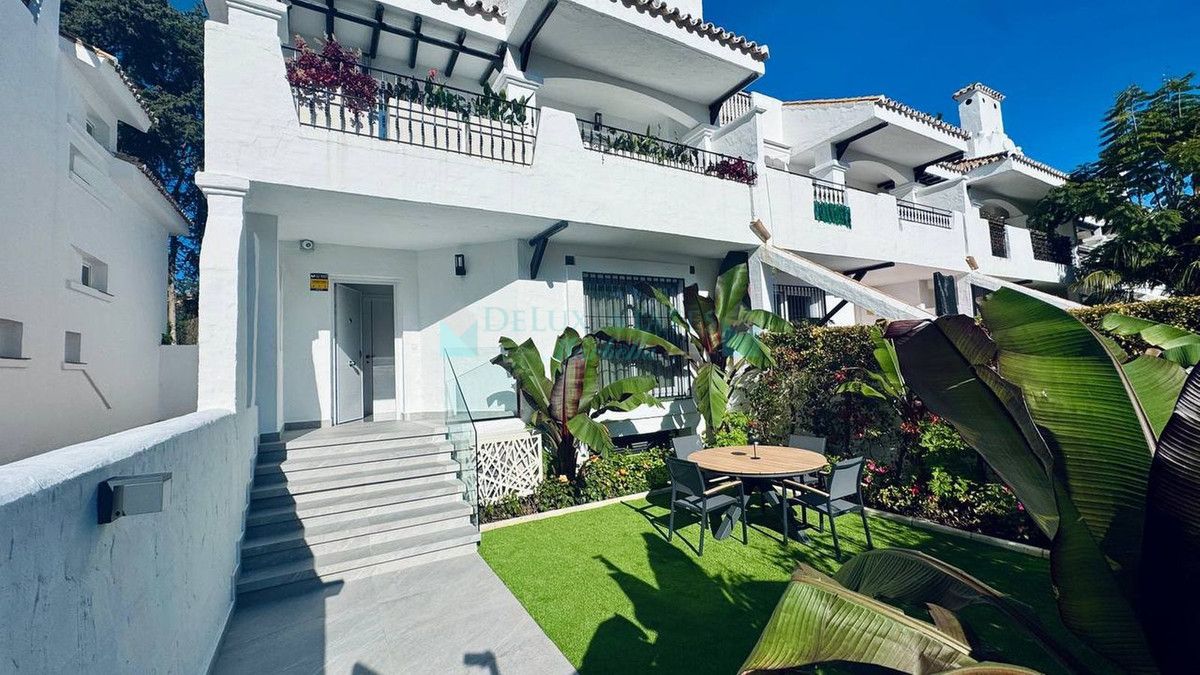 Town House for sale in Marbella