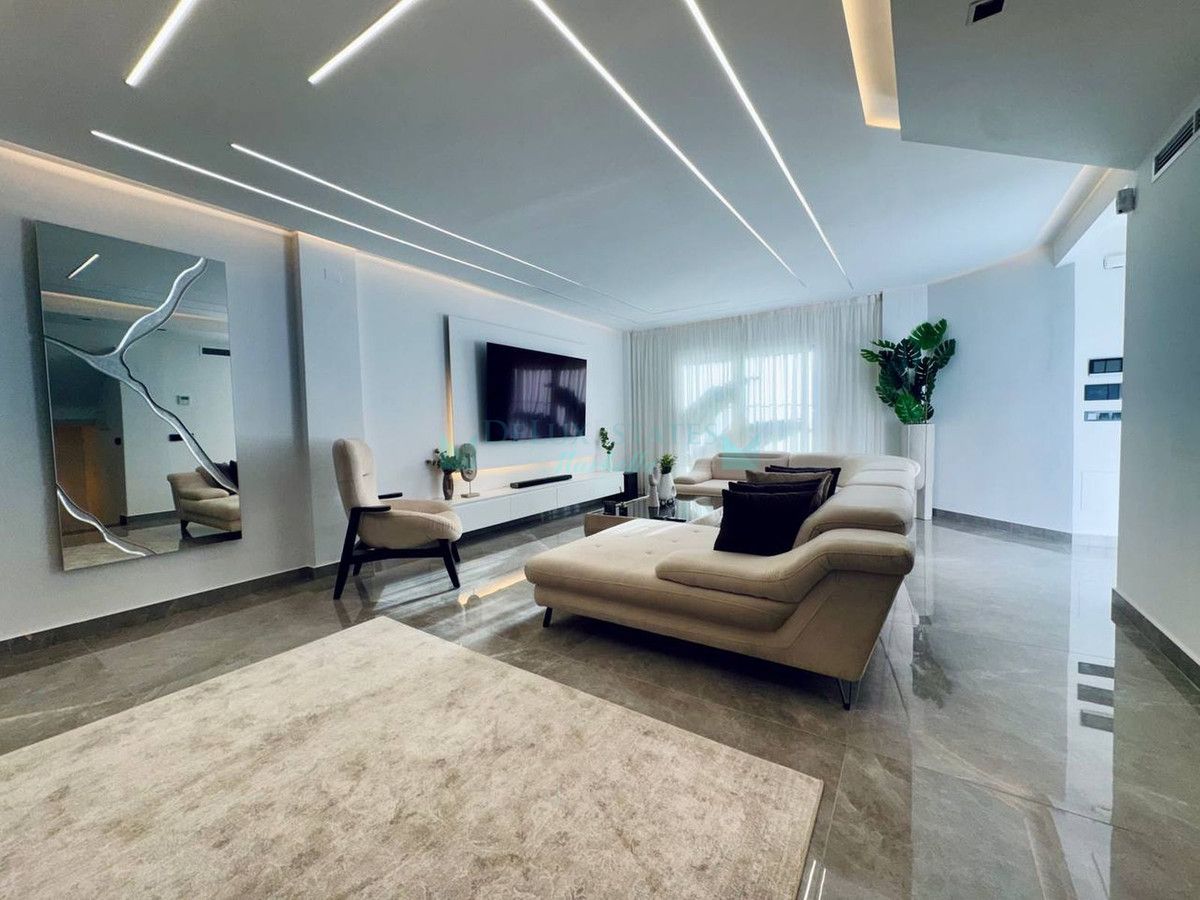 Town House for sale in Marbella