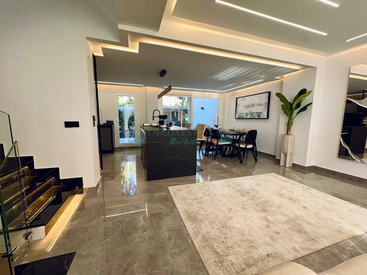 Town House for sale in Marbella