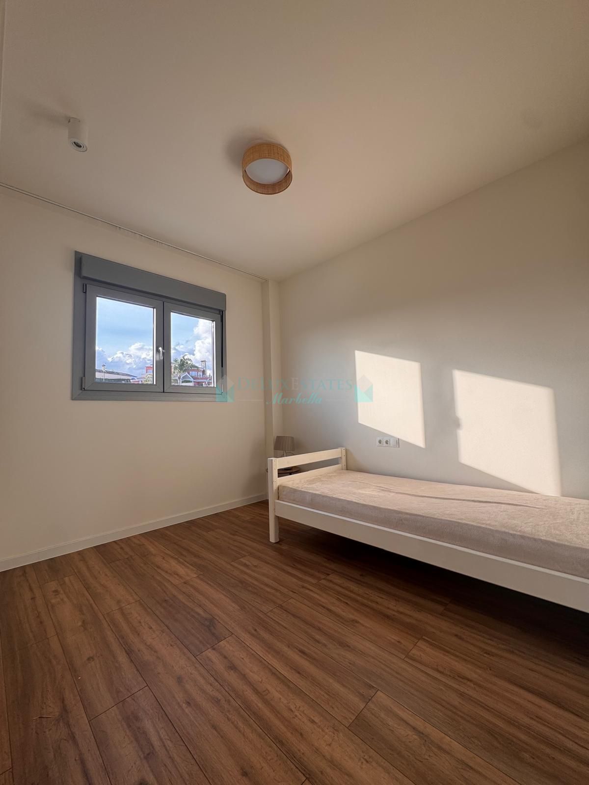 Penthouse for sale in Estepona