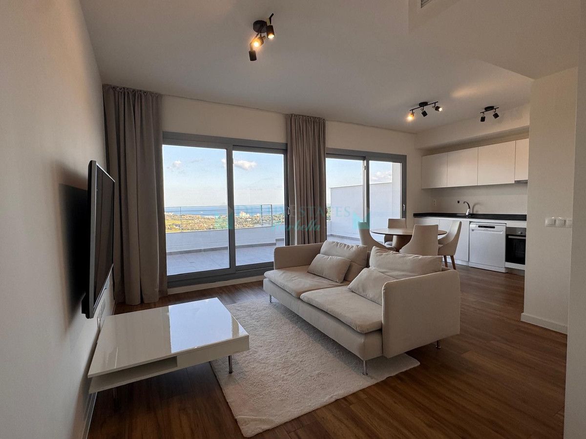 Penthouse for sale in Estepona