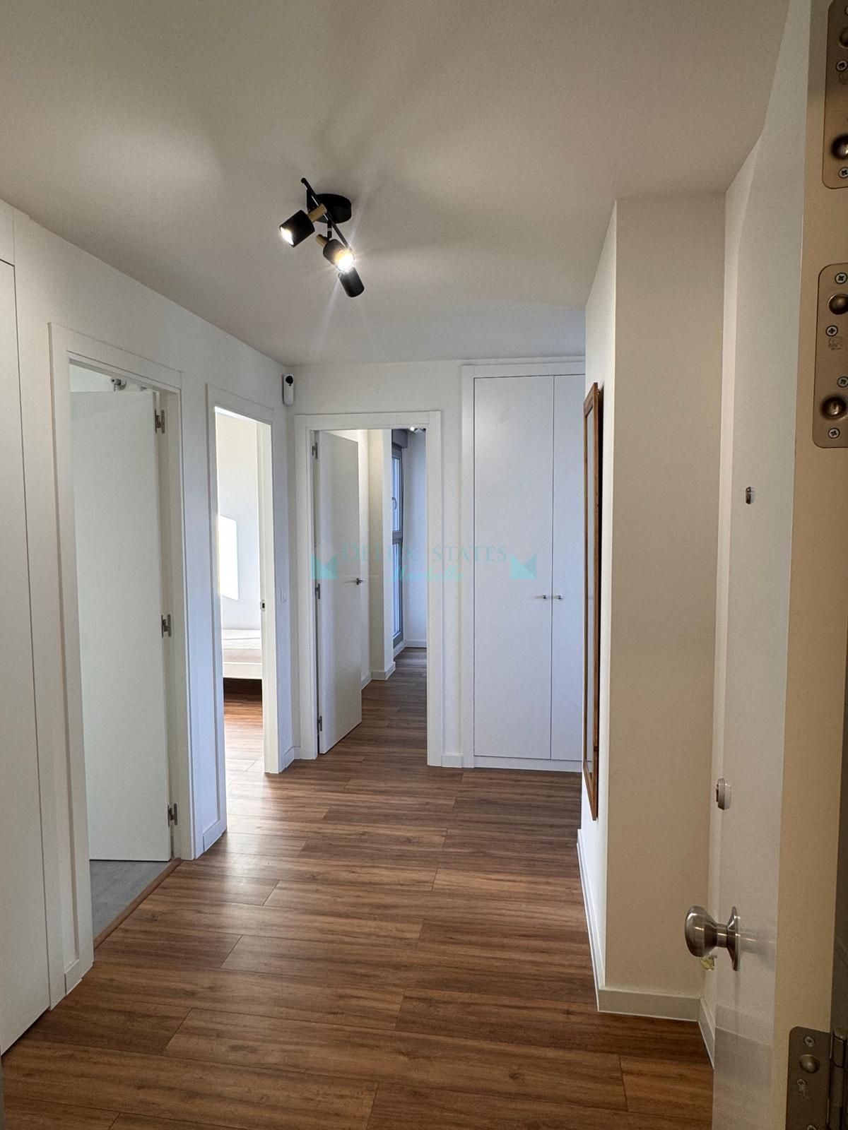 Penthouse for sale in Estepona