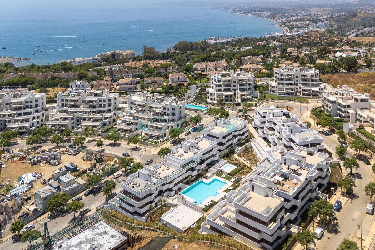 Apartment for sale in Estepona