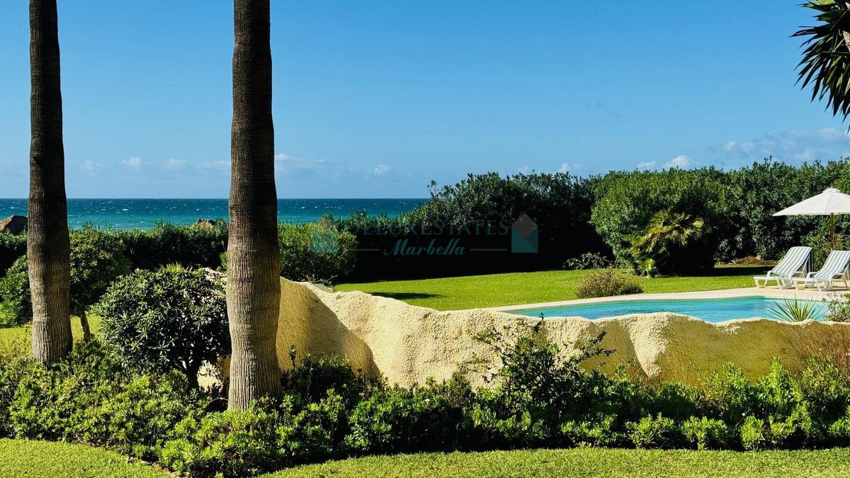 Ground Floor Apartment for sale in Elviria, Marbella East