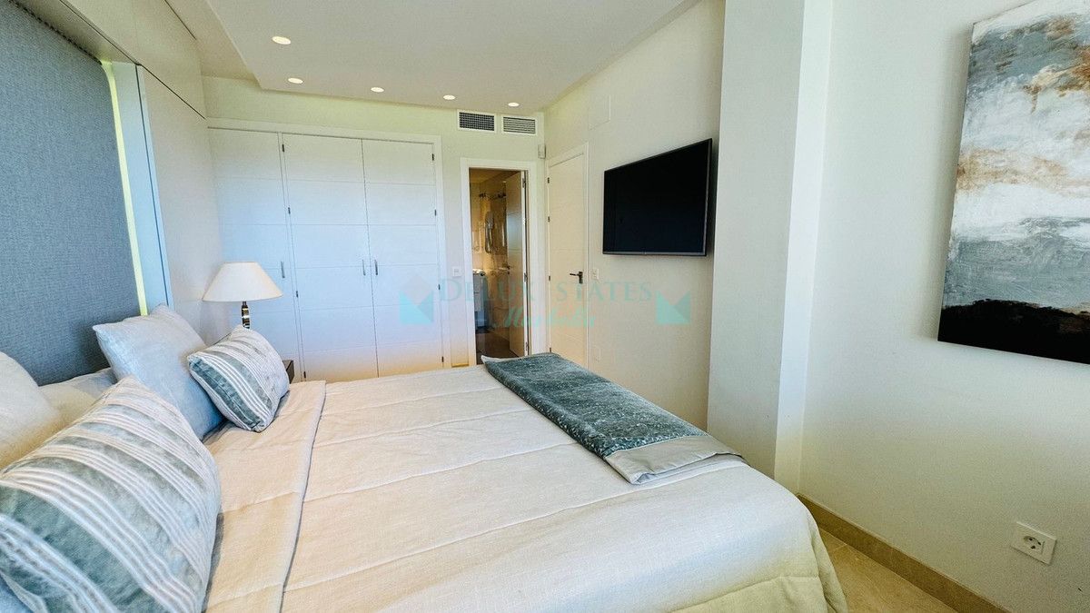 Ground Floor Apartment for sale in Elviria, Marbella East