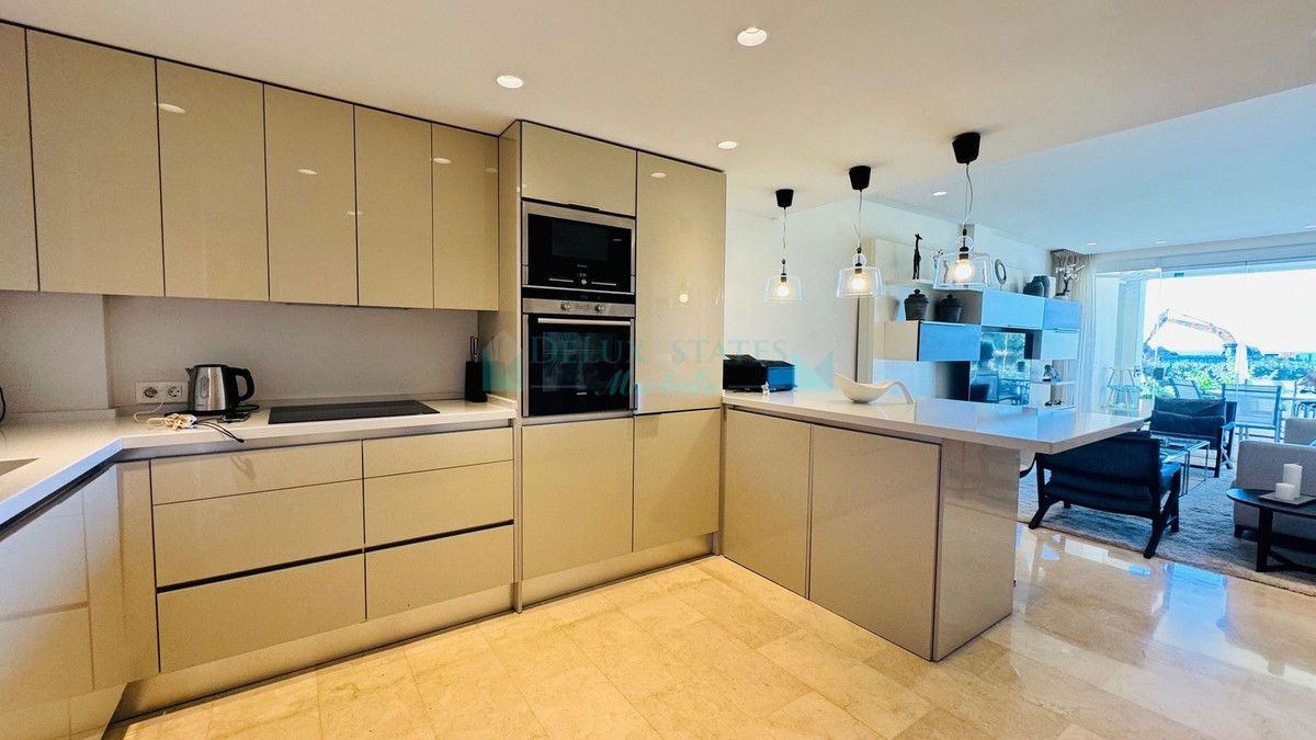 Ground Floor Apartment for sale in Elviria, Marbella East