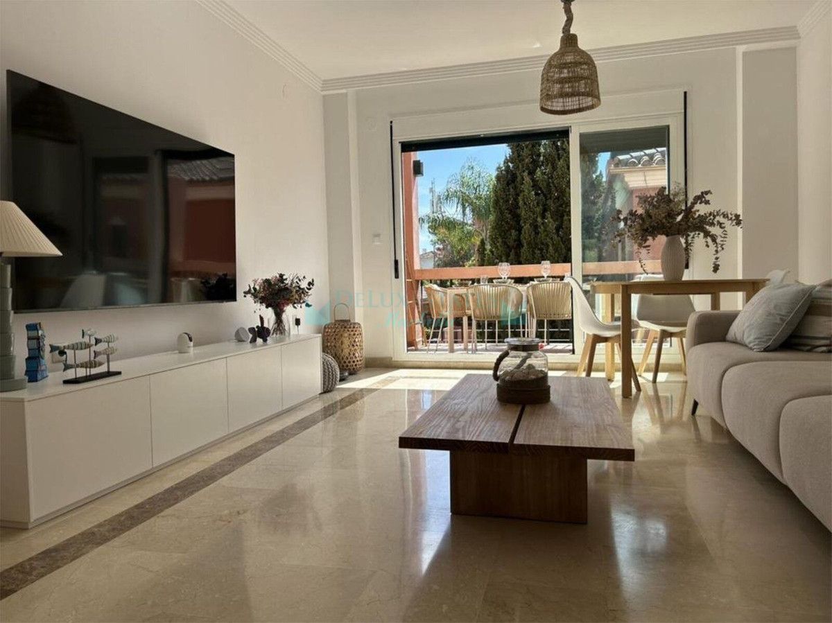 Apartment for sale in Marbesa, Marbella East