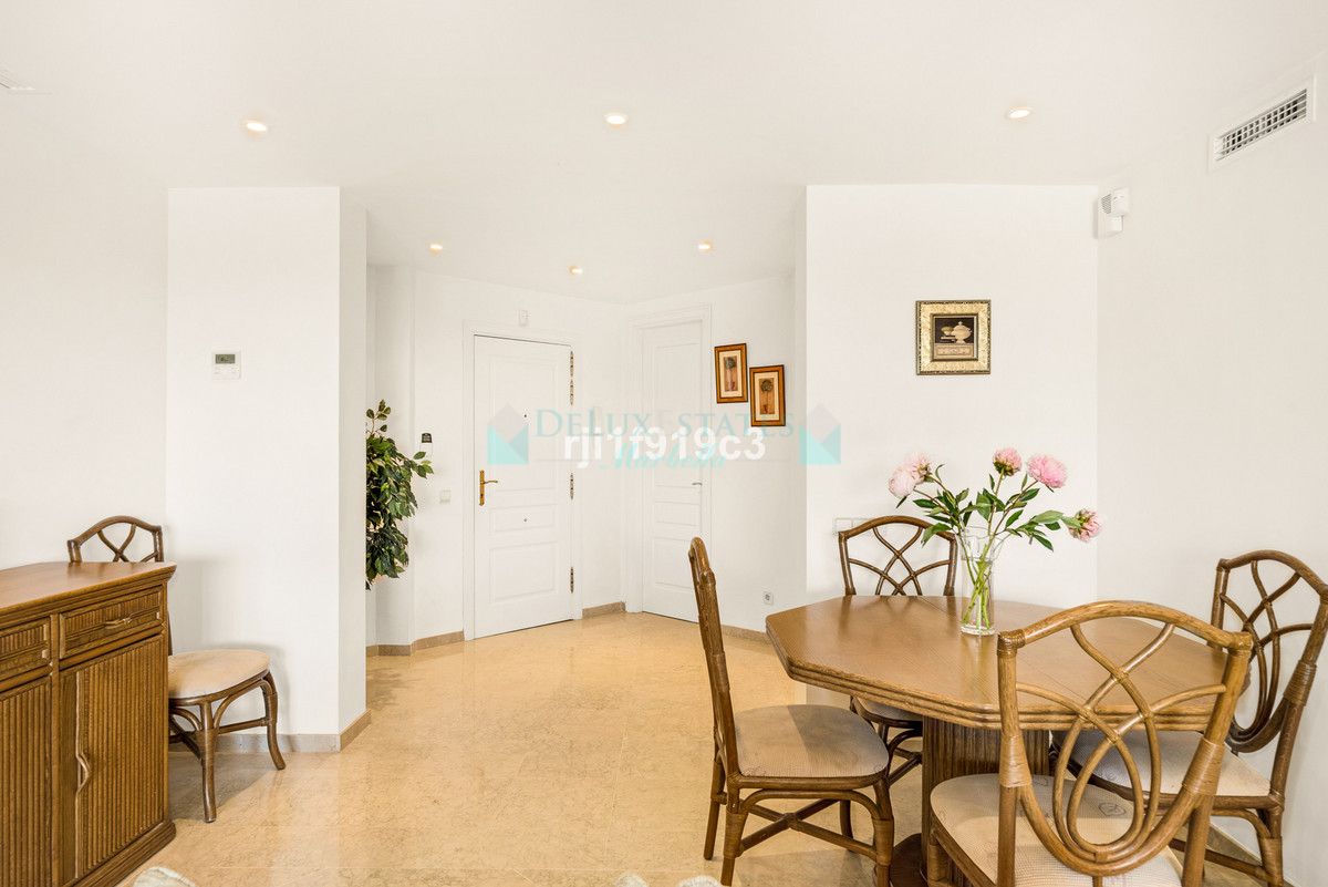 Ground Floor Apartment for sale in Elviria, Marbella East