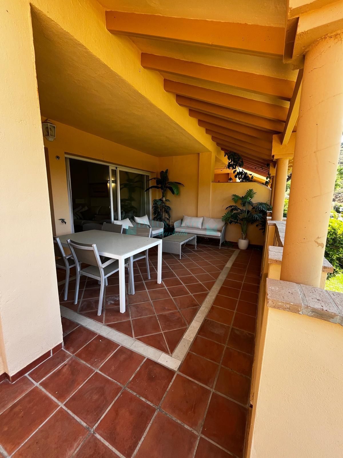 Ground Floor Apartment for sale in Elviria, Marbella East