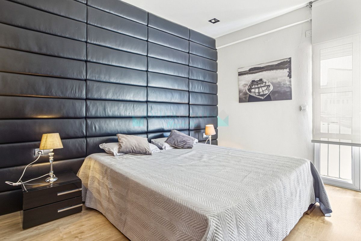 Penthouse for sale in Marbella - Puerto Banus