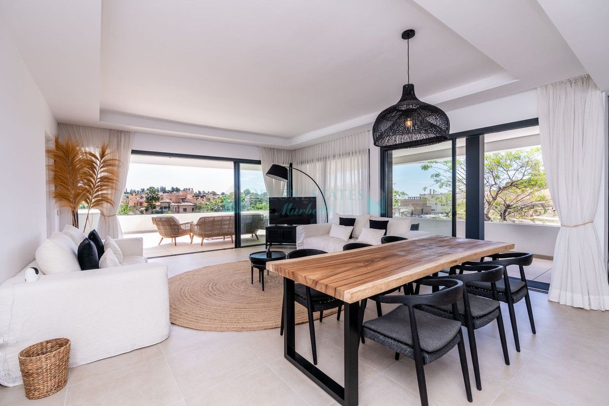 Apartment for sale in Estepona