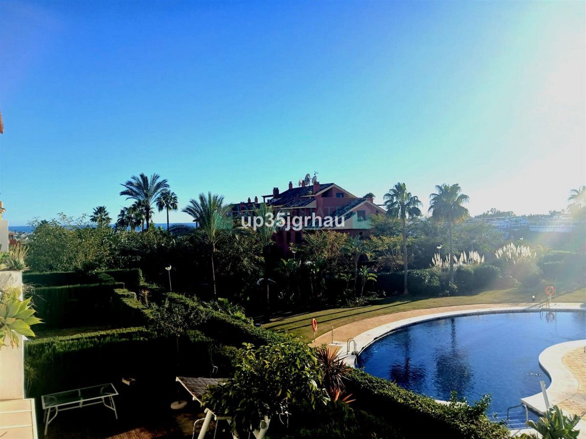 Apartamento en alquiler en Estepona