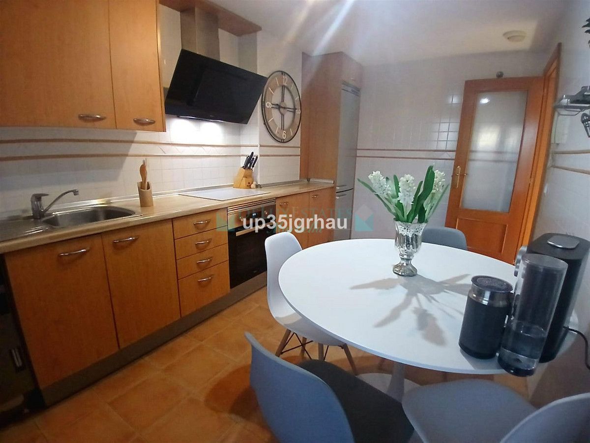 Apartamento en alquiler en Estepona