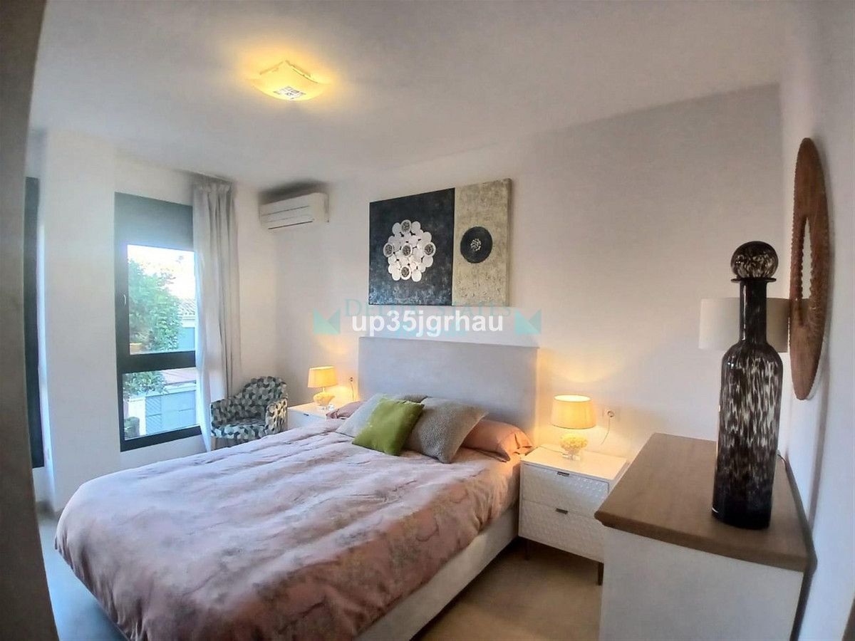 Apartamento en alquiler en Estepona