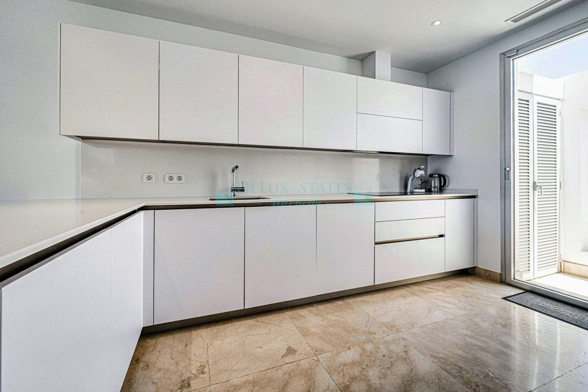 Town House for sale in Rio Real, Marbella East