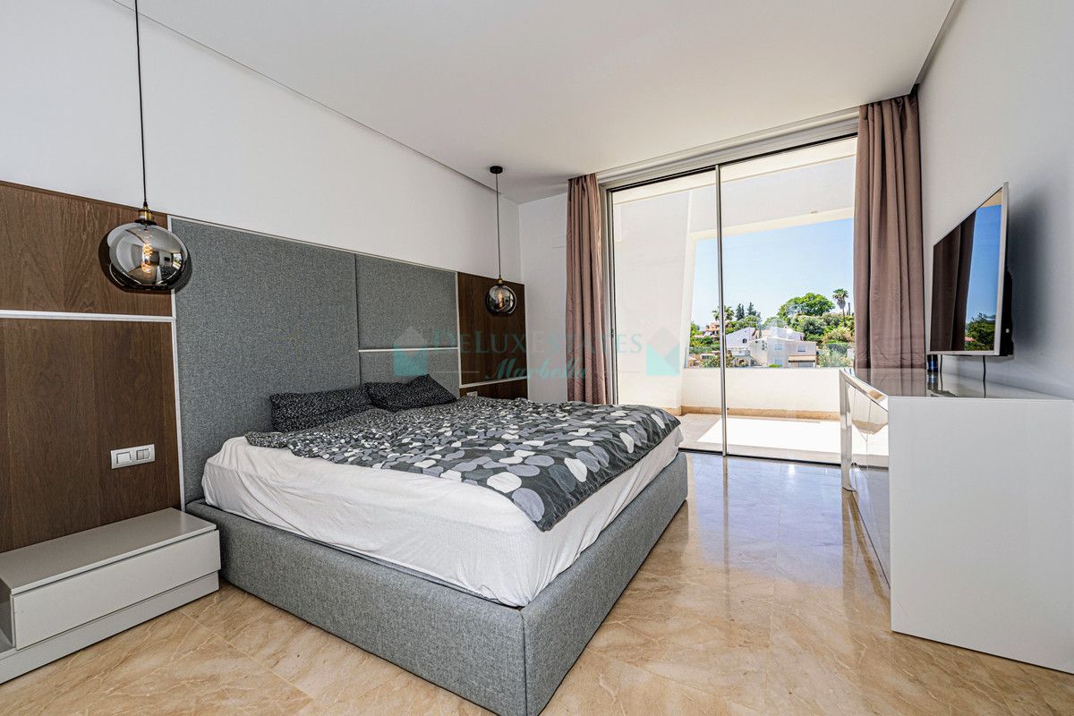 Town House for sale in Rio Real, Marbella East