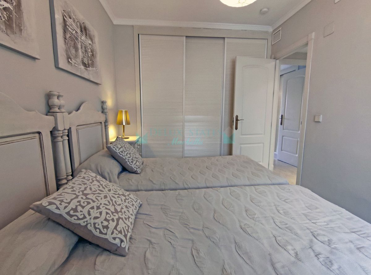 Apartment for rent in Marbella - Puerto Banus