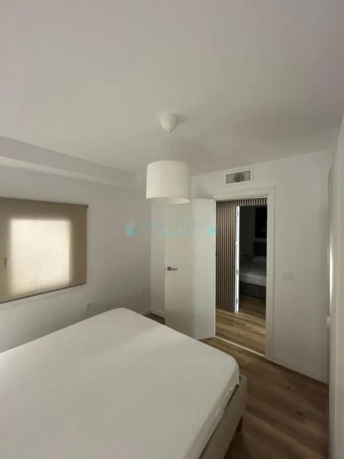 Apartamento en venta en Estepona