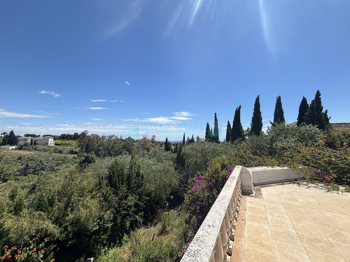 Villa for sale in Marbella Golden Mile