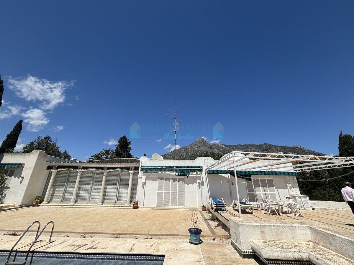 Villa for sale in Marbella Golden Mile