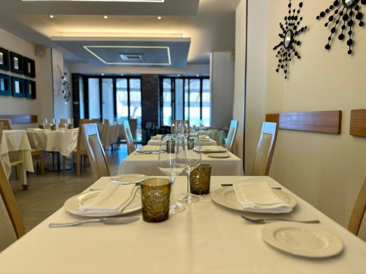Restaurant for sale in Estepona
