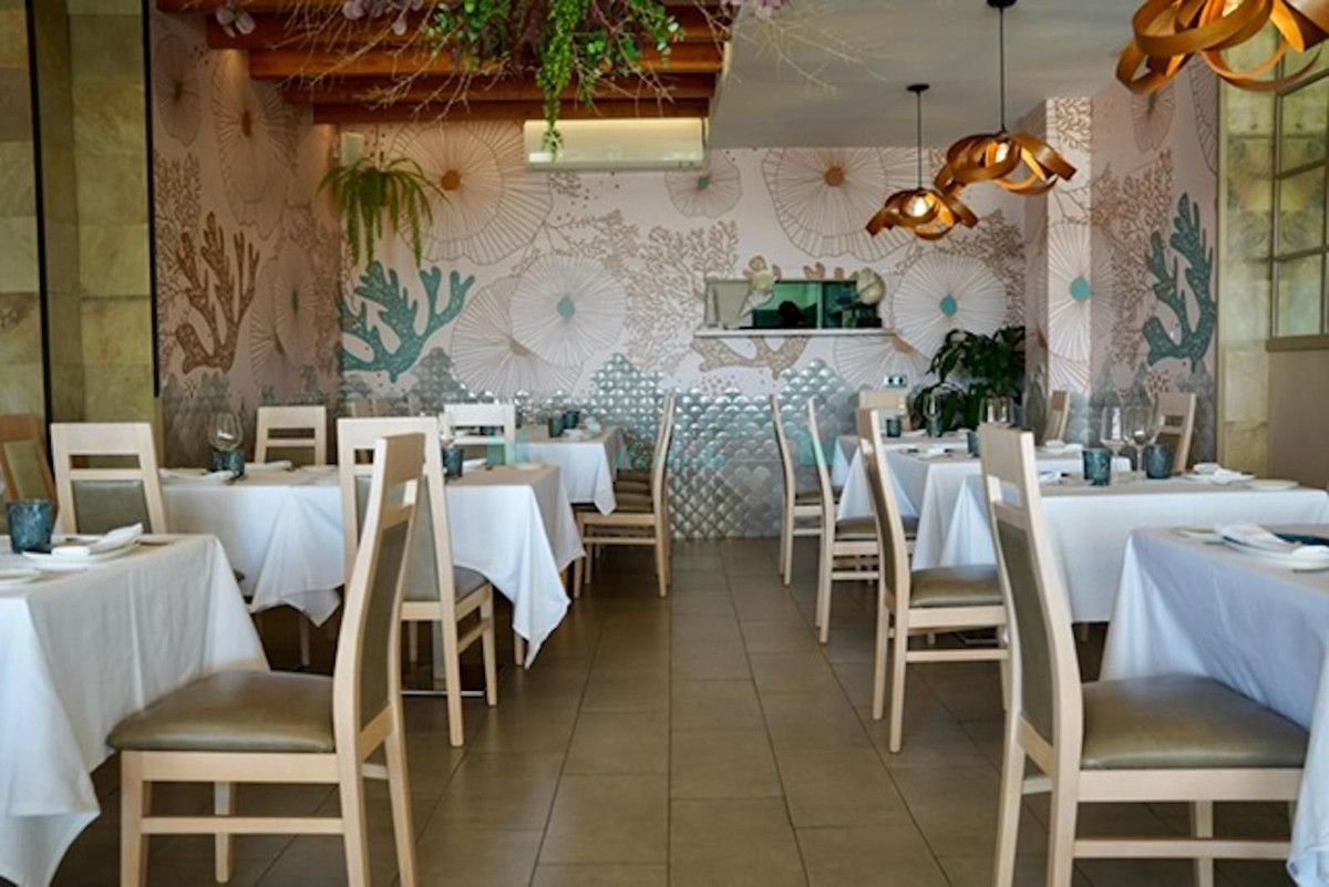 Restaurant for sale in Estepona