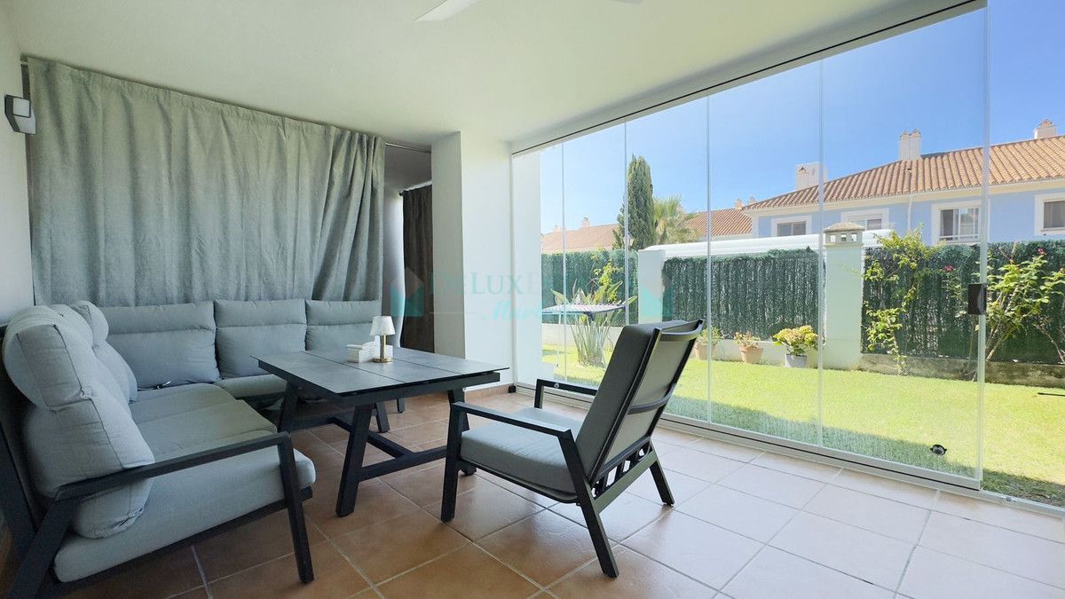 Ground Floor Apartment for sale in El Paraiso, Estepona