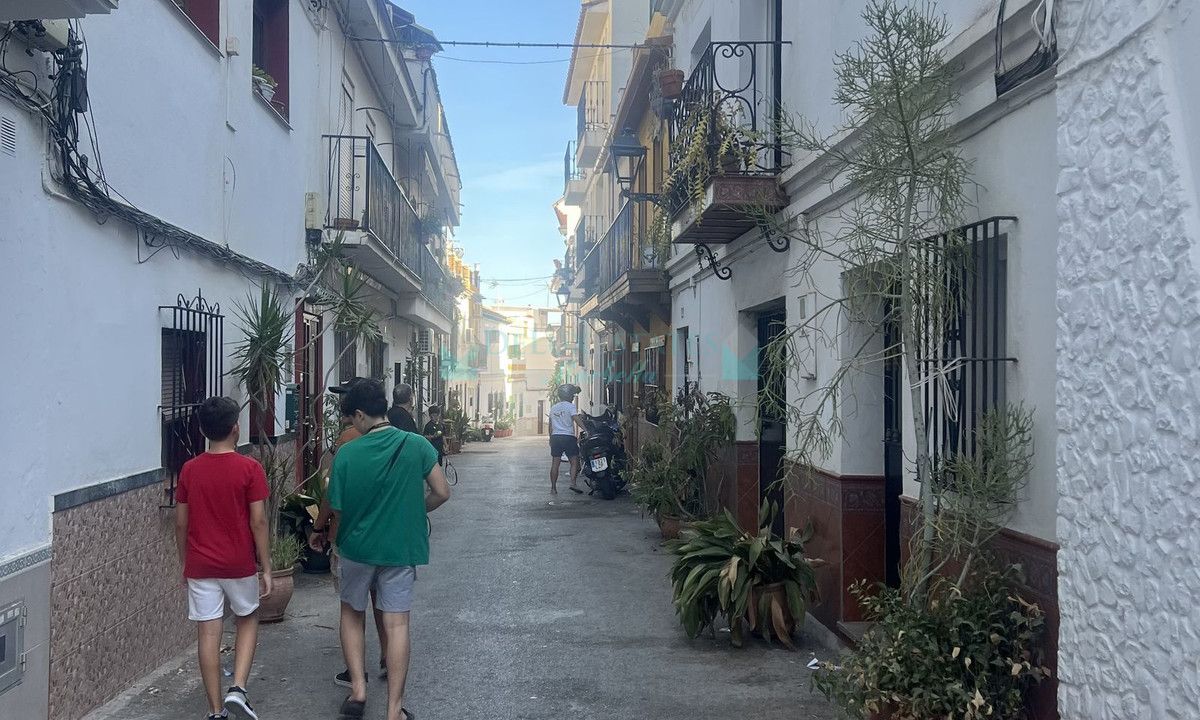 Town House for sale in Marbella