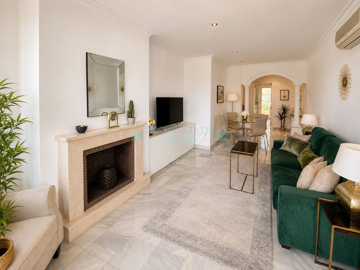 Apartment for sale in Nueva Andalucia