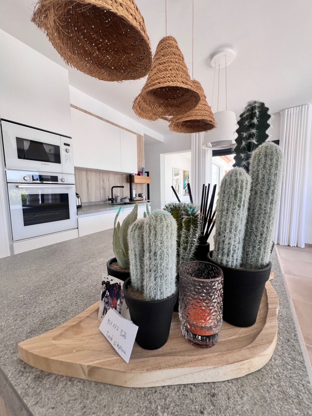 Villa for sale in Estepona