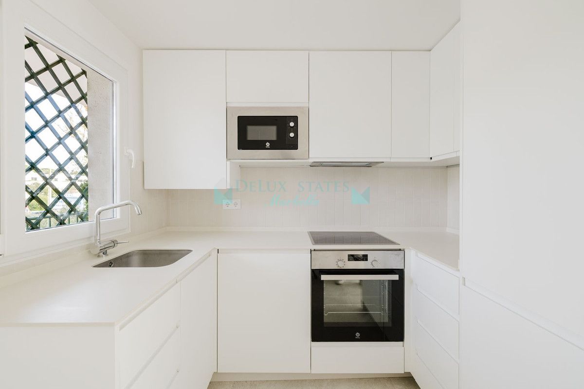 Apartment for sale in Artola, Marbella East