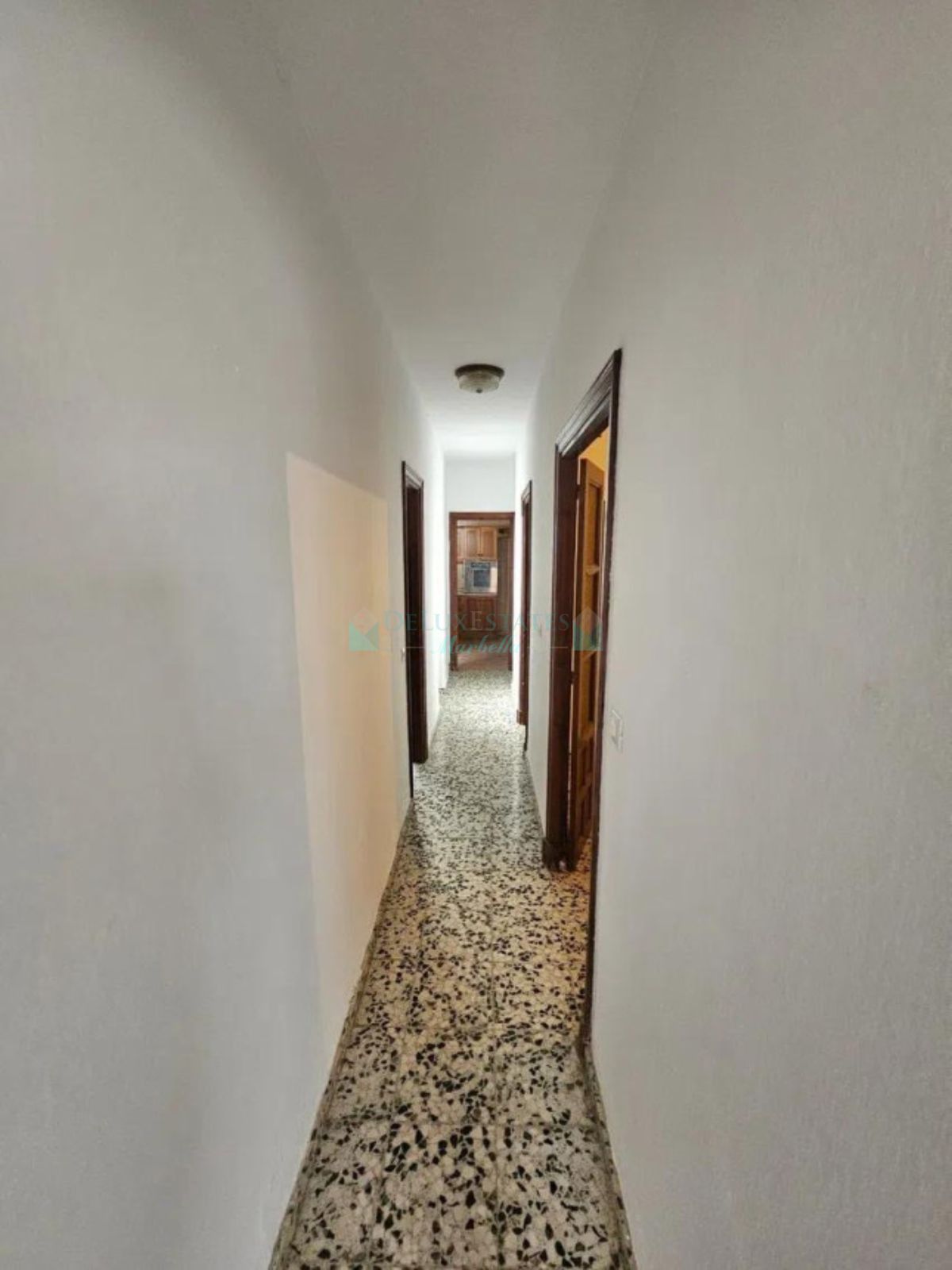Town House for sale in Estepona
