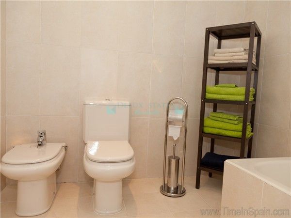 Apartamento en alquiler en Estepona