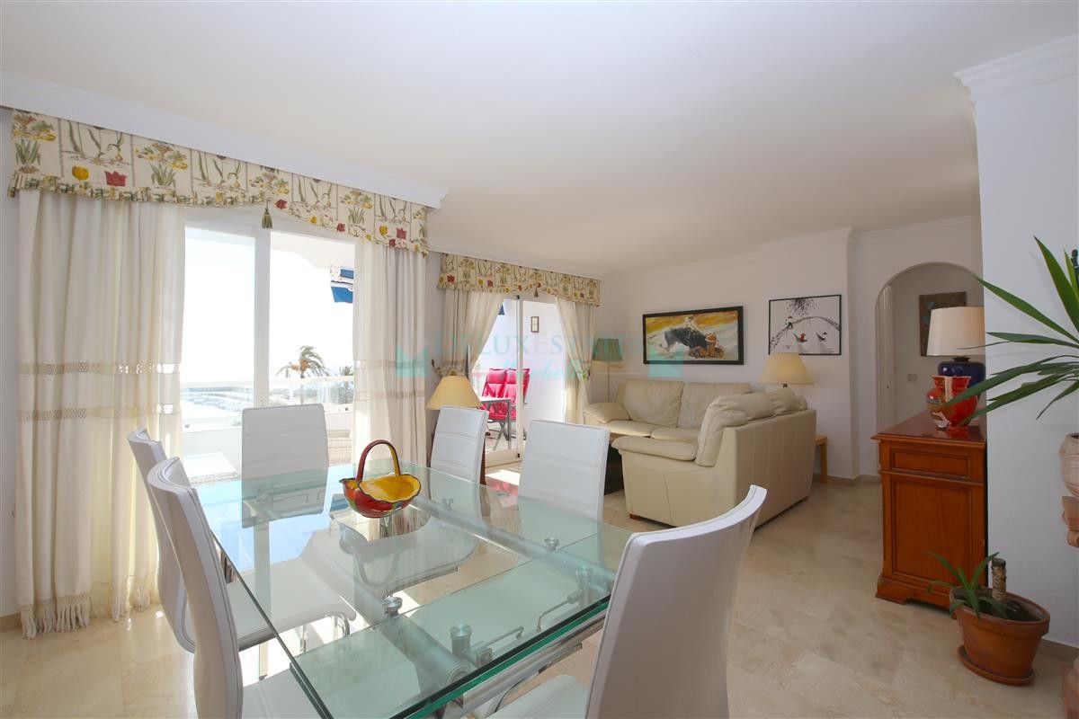 Apartment for rent in Estepona