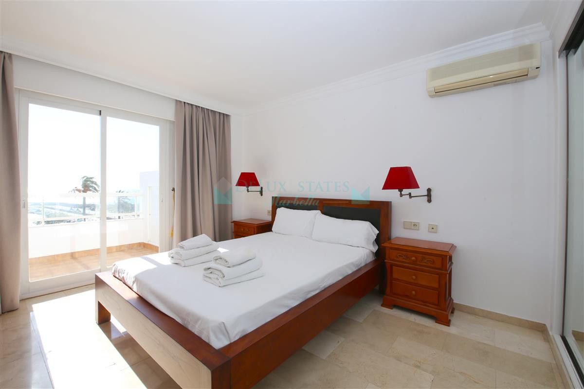 Apartment for rent in Estepona