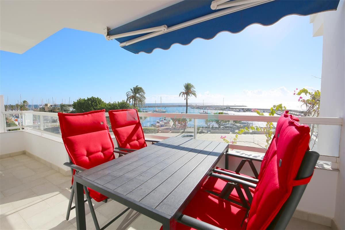 Apartment for rent in Estepona