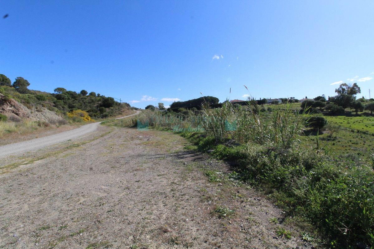 Residential Plot for sale in Benahavis