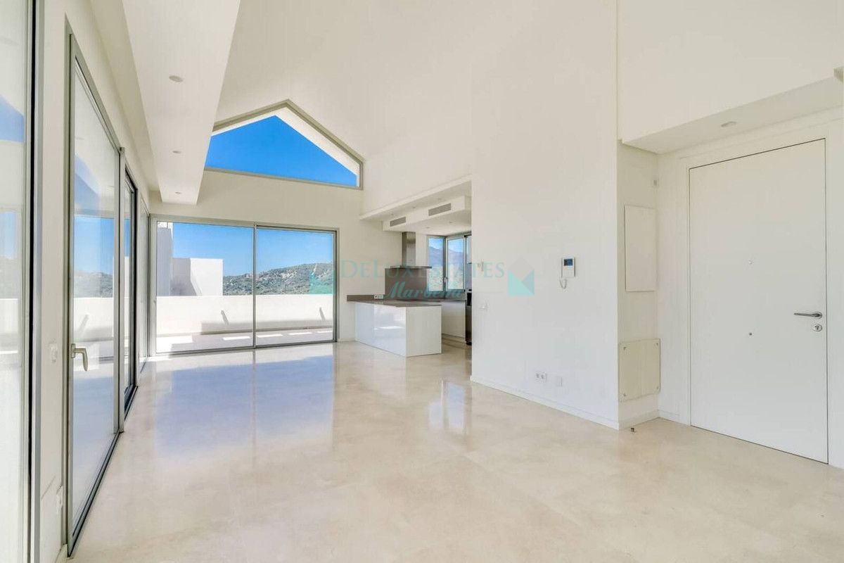 Penthouse for sale in Benahavis