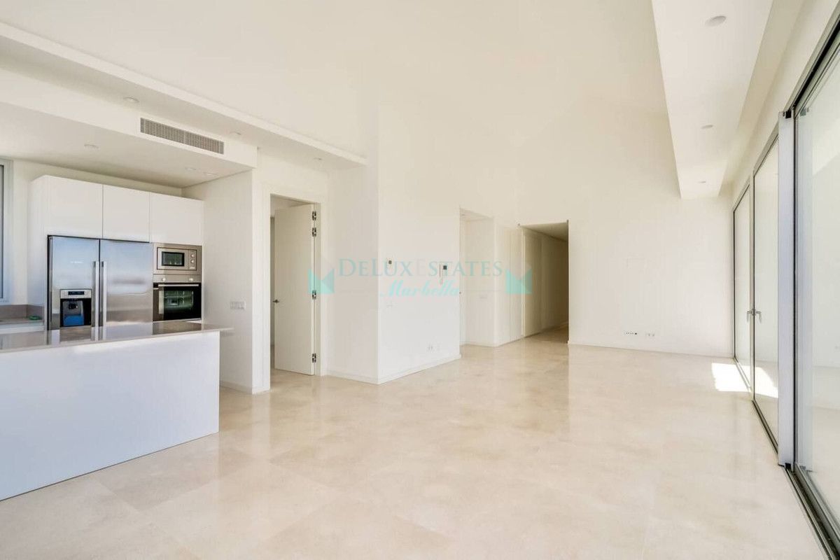 Penthouse for sale in Benahavis