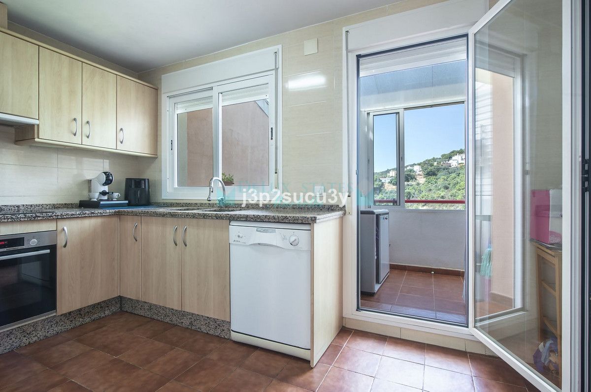 Semi Detached Villa for sale in Estepona