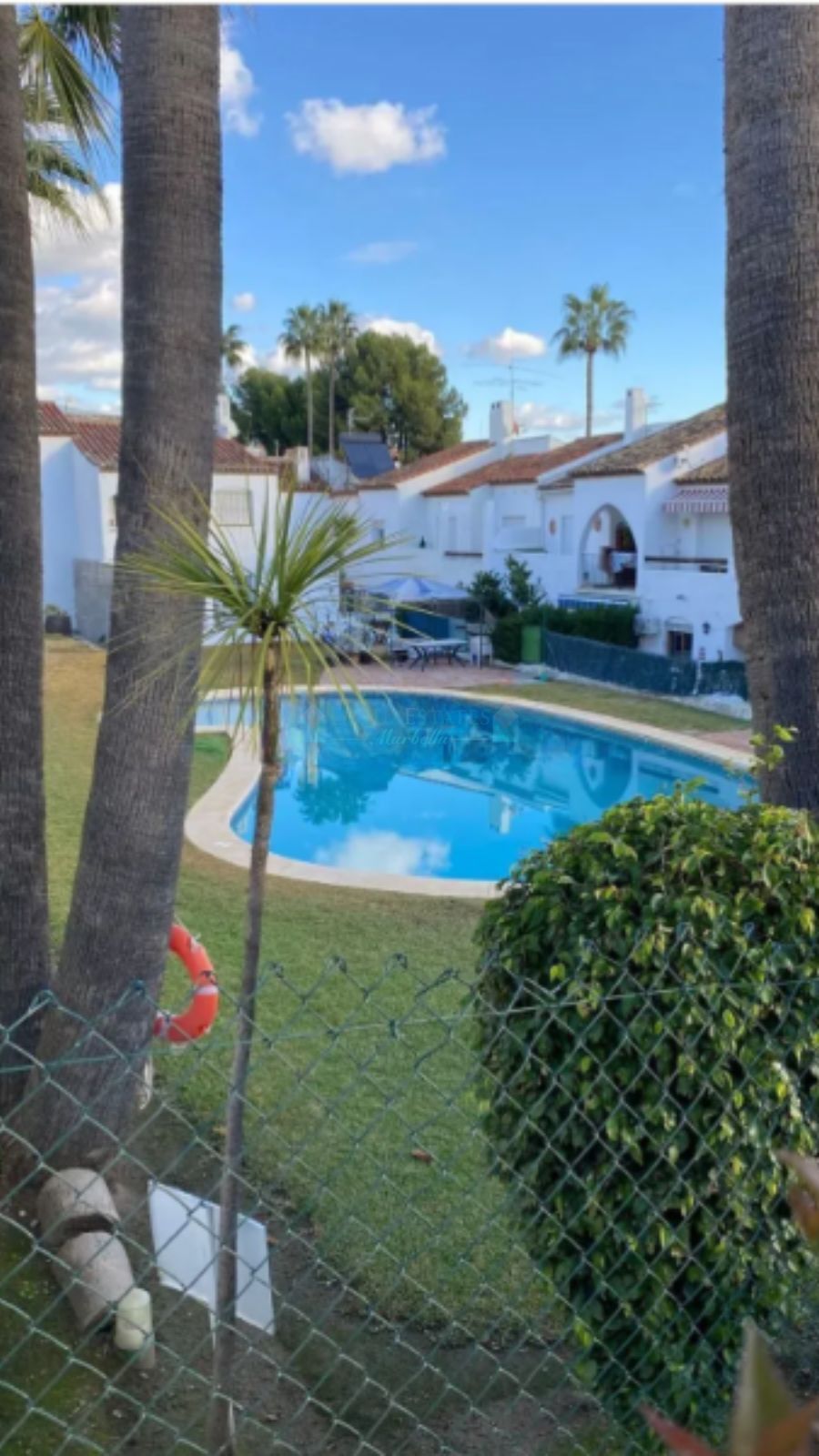 Town House for sale in Estepona