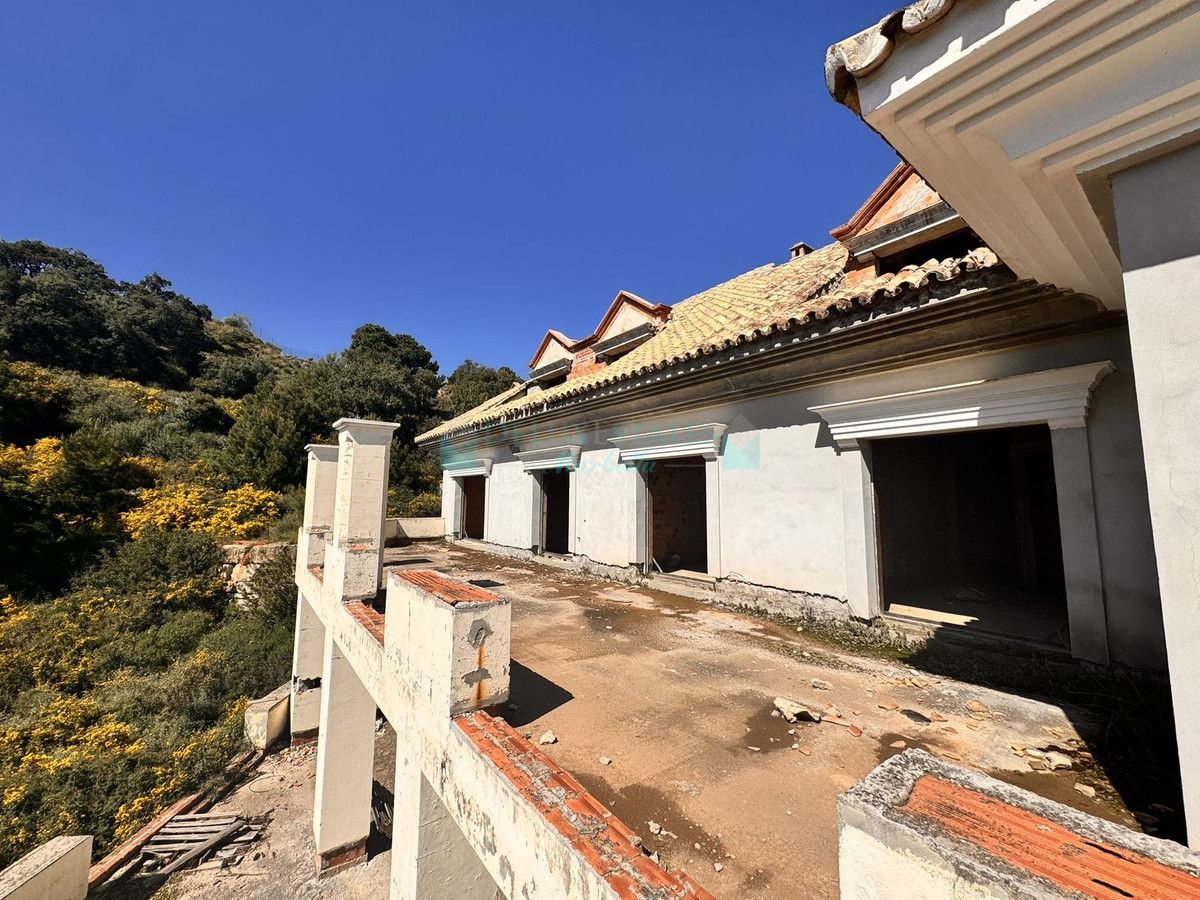 Residential Plot for sale in Istan